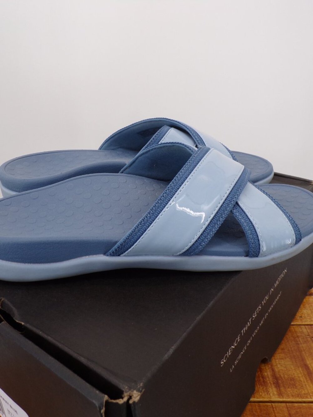 Vionic Womens Sandals Cross Strap Slide Orthotic Blue Size 7 - Picture 6 of 8